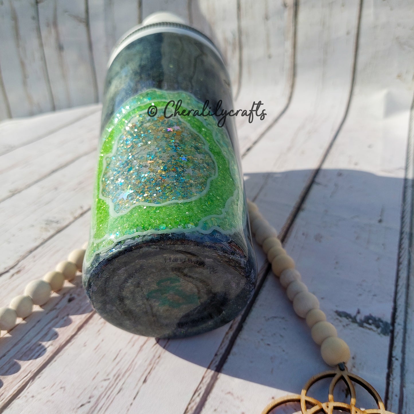 25 oz Geode Shaker Bottle