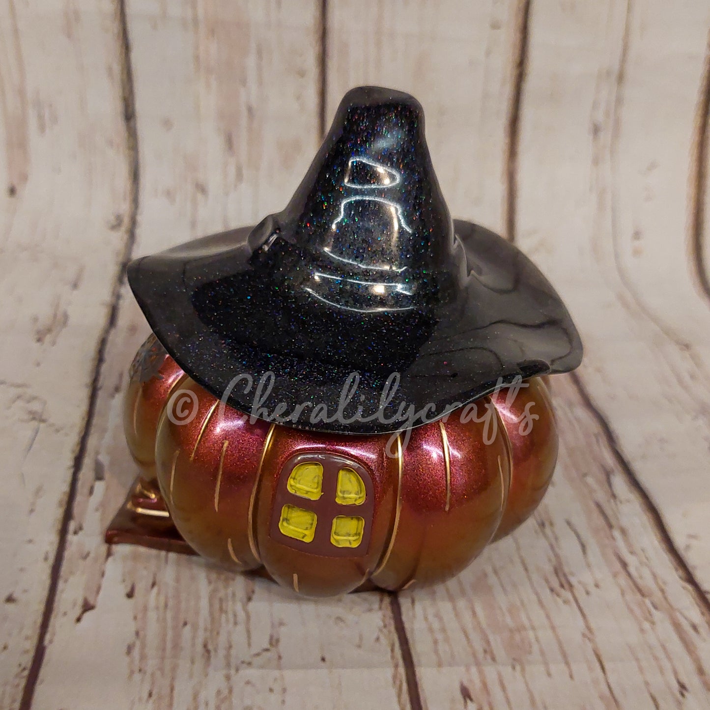Pumpkin House w/ Witch Hat