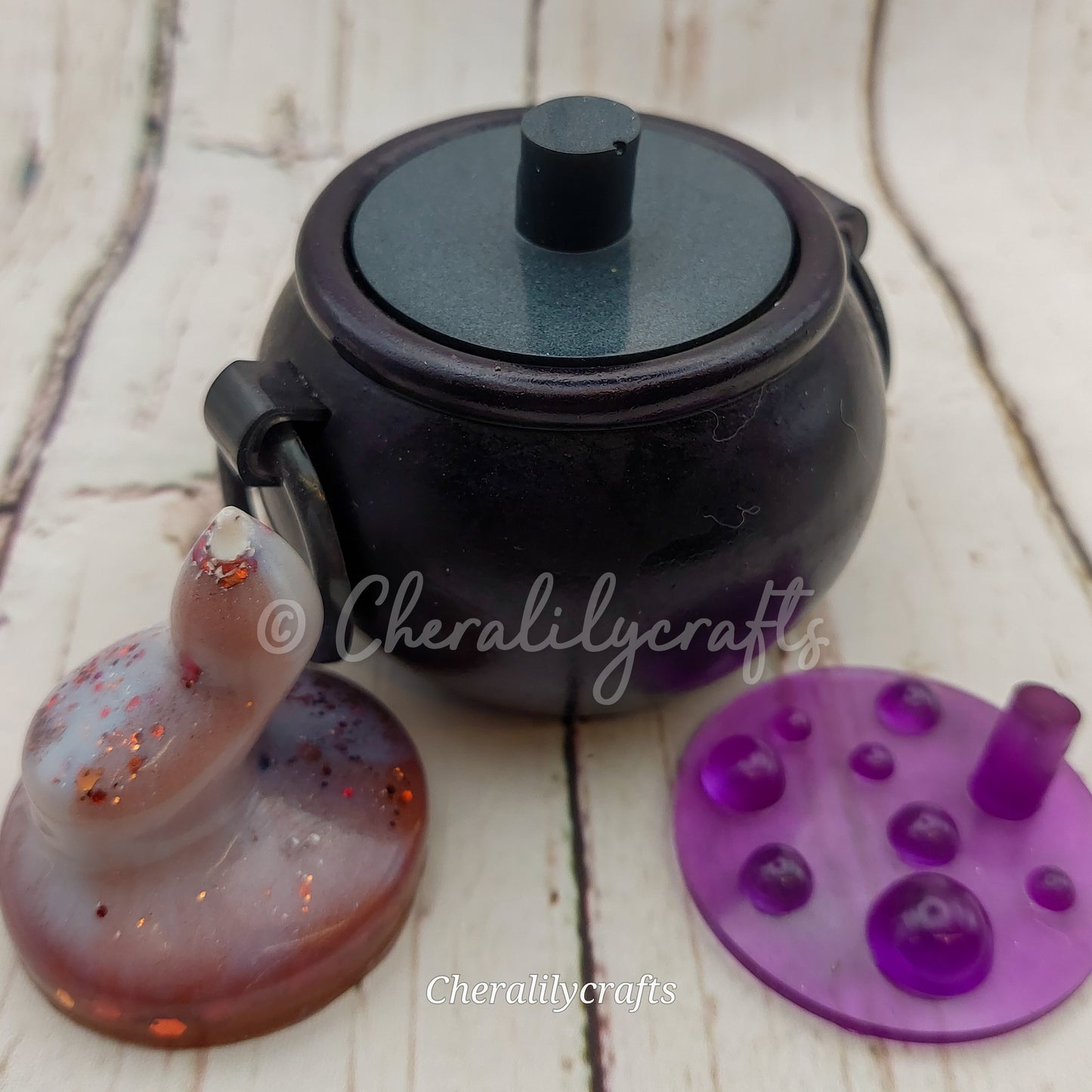 Black Cauldron w/ 3 removable tops