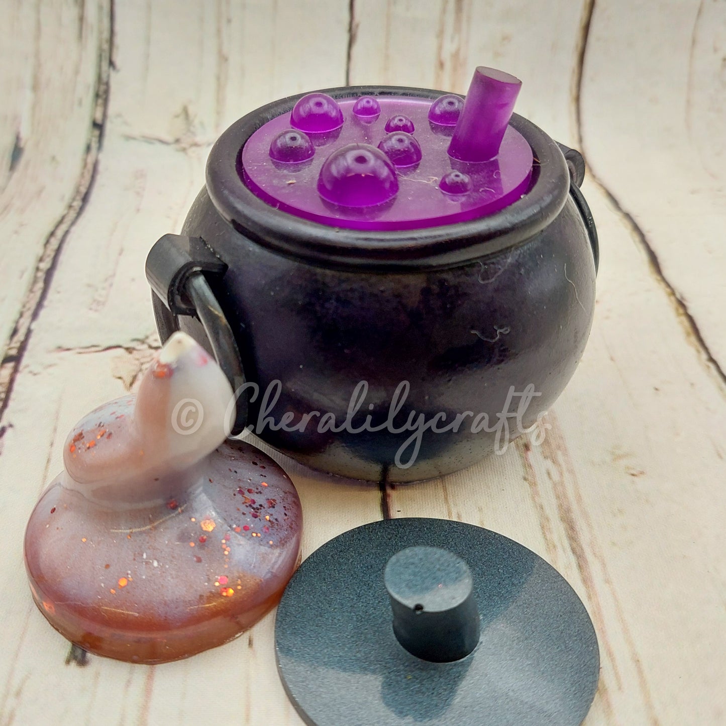 Black Cauldron w/ 3 removable tops
