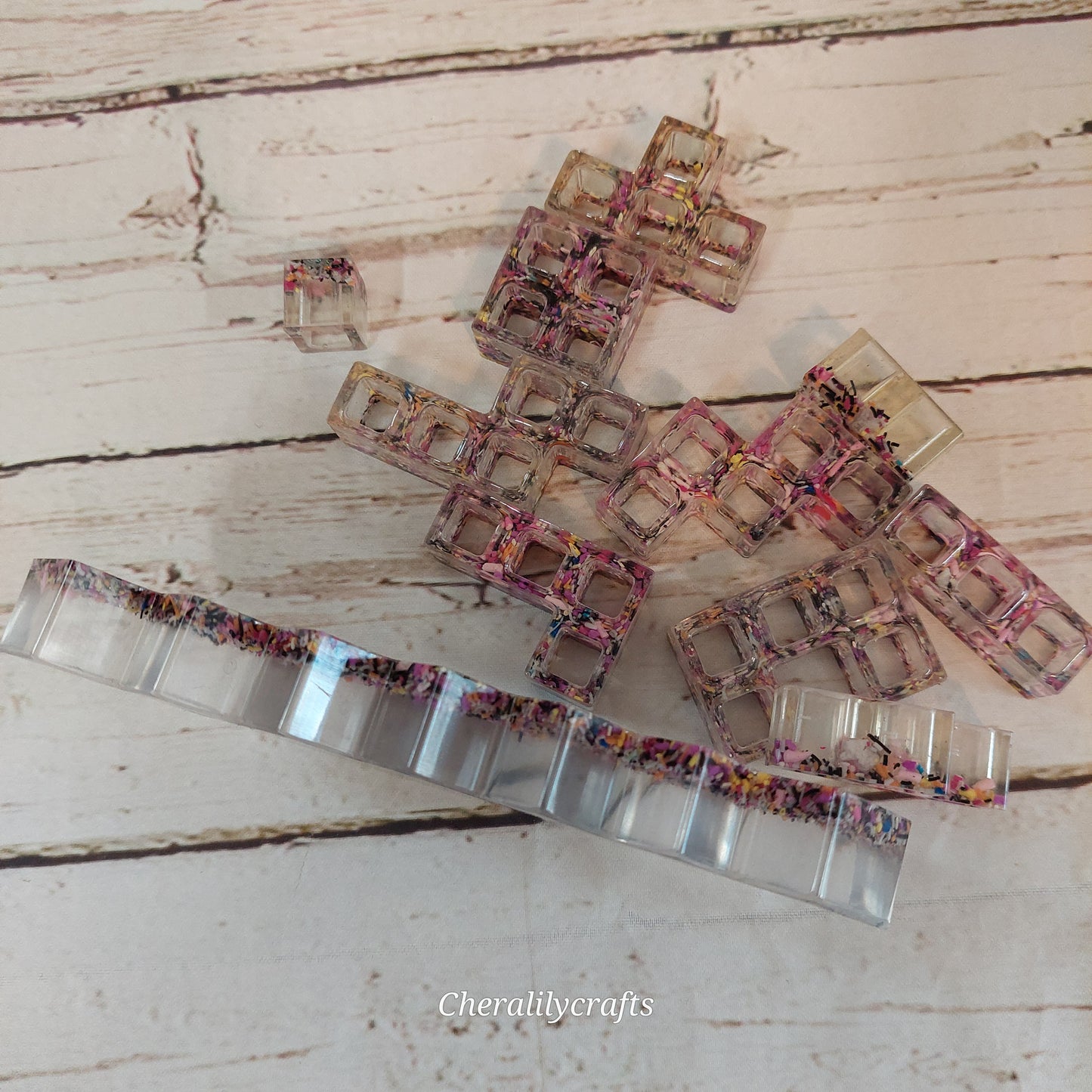'Confetti' Stacking Game