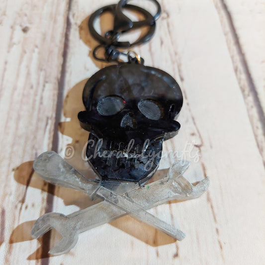 Skull w/ Tools Keychain