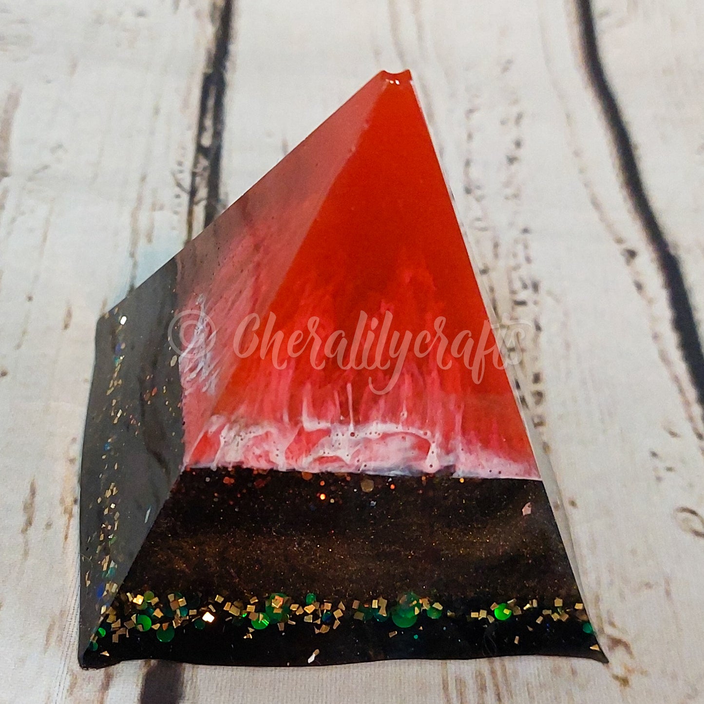 Black/Red/ Glitter Pyramid