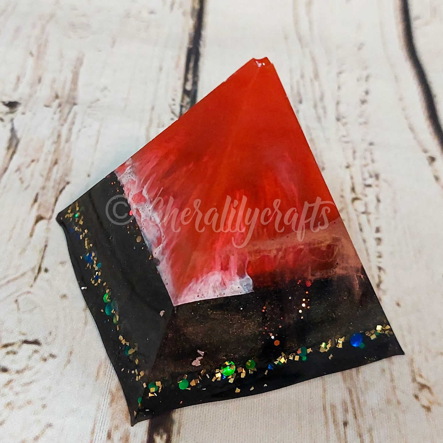 Black/Red/ Glitter Pyramid