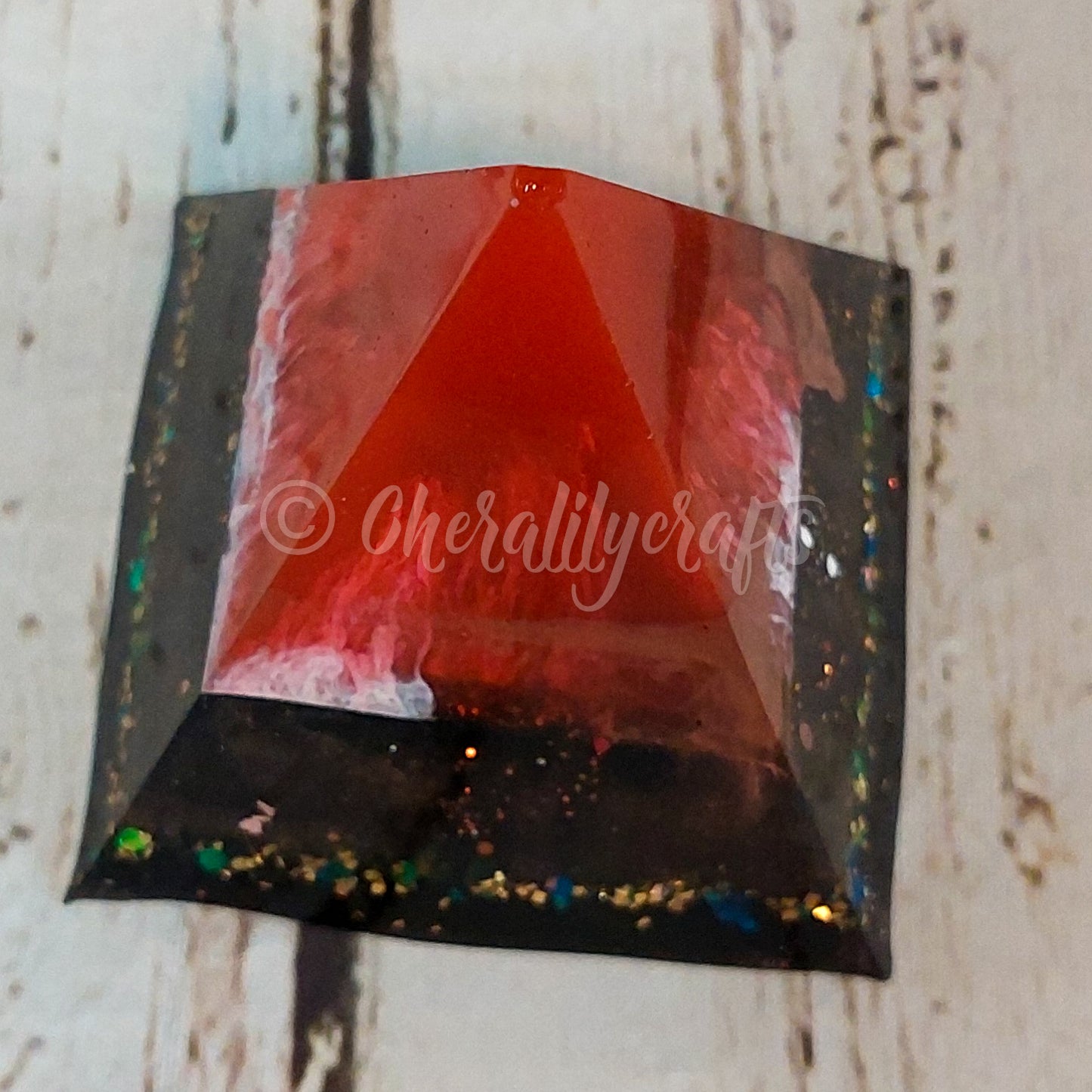 Black/Red/ Glitter Pyramid